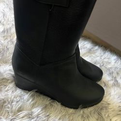 Uggs Leather Boots