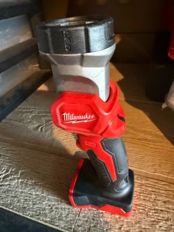Milwaukee Flashlight