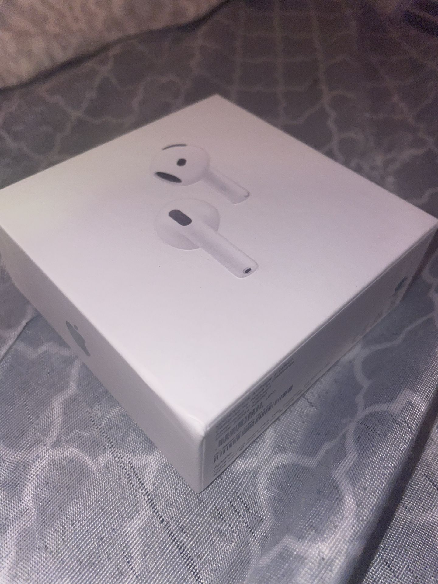AIRPODS 4 open Box