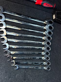 Snap-On reversible ratcheting wrench set