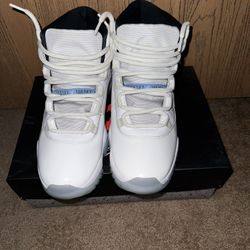 Air Jordan 11 Retro Legend Blue / Columbia 