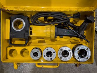 Rems Amigo 1/2in-1-1/4in Pipe Threader used