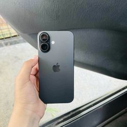 iPhone 16 