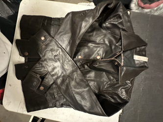 (No Boundaries ). Jacket Unlined Used Good Shape
