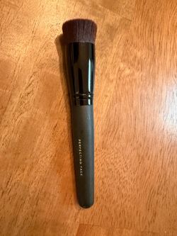 Bare Minerals Perfecting Face Brush