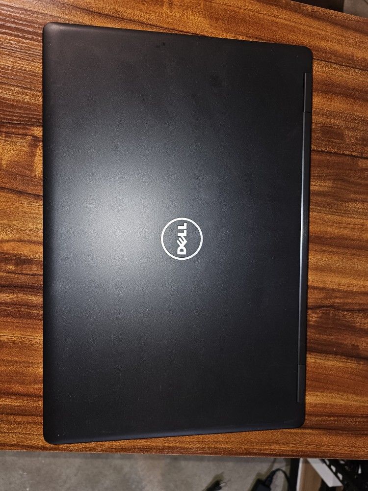 Dell Latitude 5580 Laptop