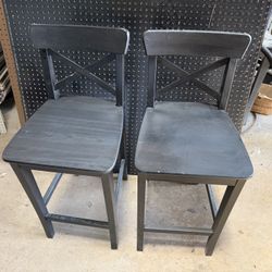 Set Of 4 Chairs *GREAT CONDITION, HAS SOME MARKS