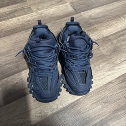 Balenciaga tracks