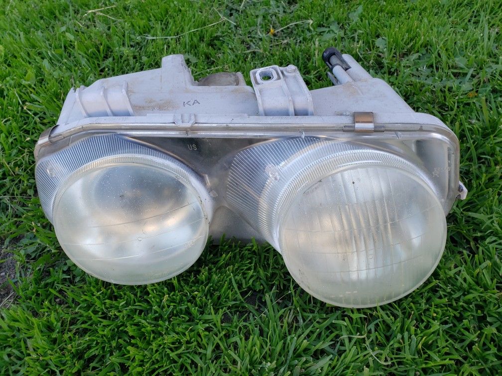 94-01 Integra headlamp 