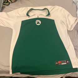 Boston Celtics Short Sleeve Sweater 