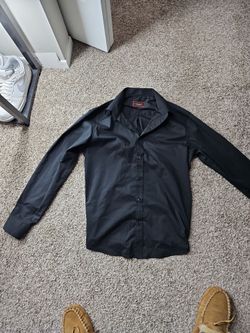 Luxurious "wear comfortable" dress shirt