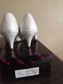 white High-heels