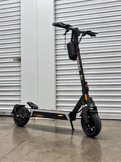 ONECNA T2 Electric Scooter ⚡️ 32 MPH 💨1200W Peak – 48V 13.5Ah