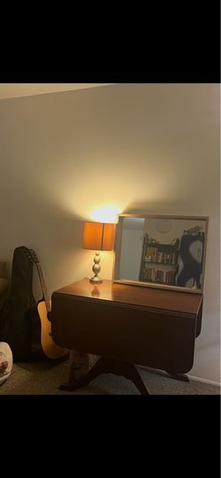 Wall mirror