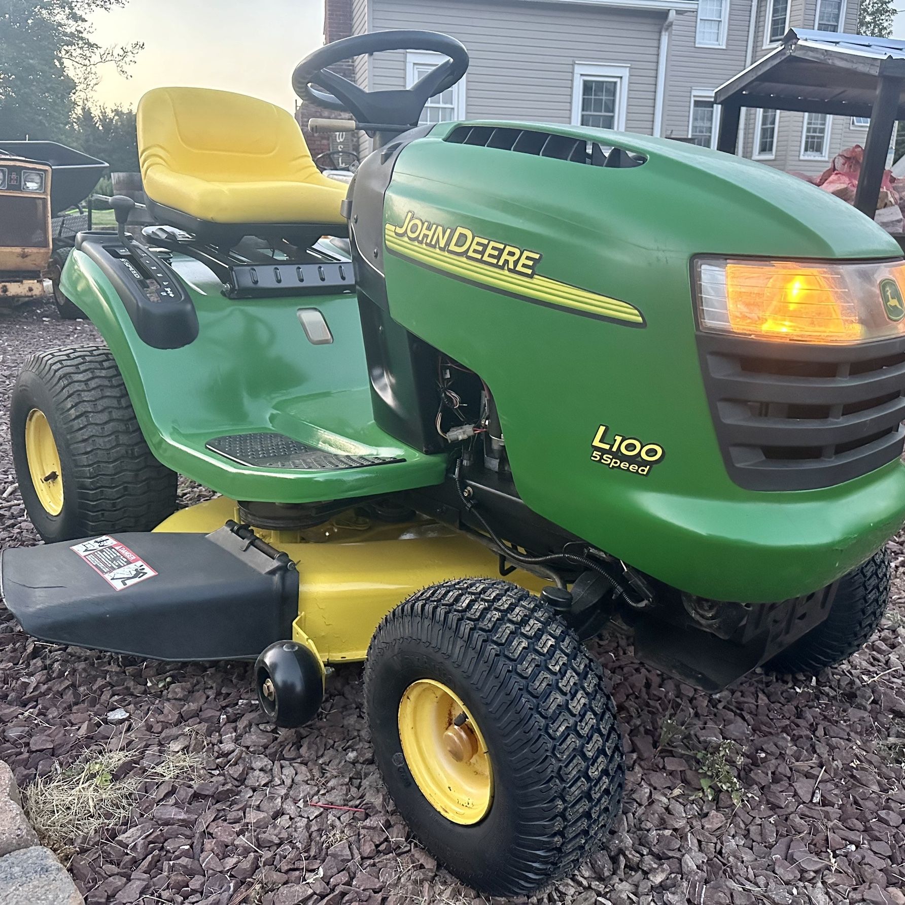 Deere l100 sale