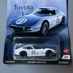 Hot Wheels Toyota 2000 GT