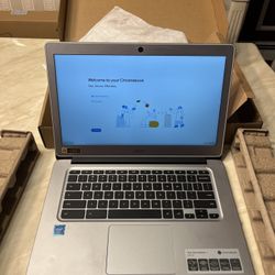 ACER CHROMEBOOK 14 CB3-431 With Wireless Optical Mouse Power Cord And More. 