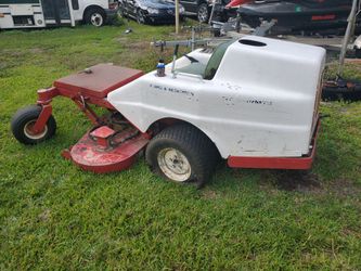 72in dyna mow diesel mower runs great
