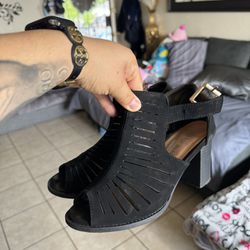 Heels Black 