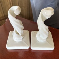 Westmoreland Lotus Spiral White Milk Glass Twisted Candle Sticks...