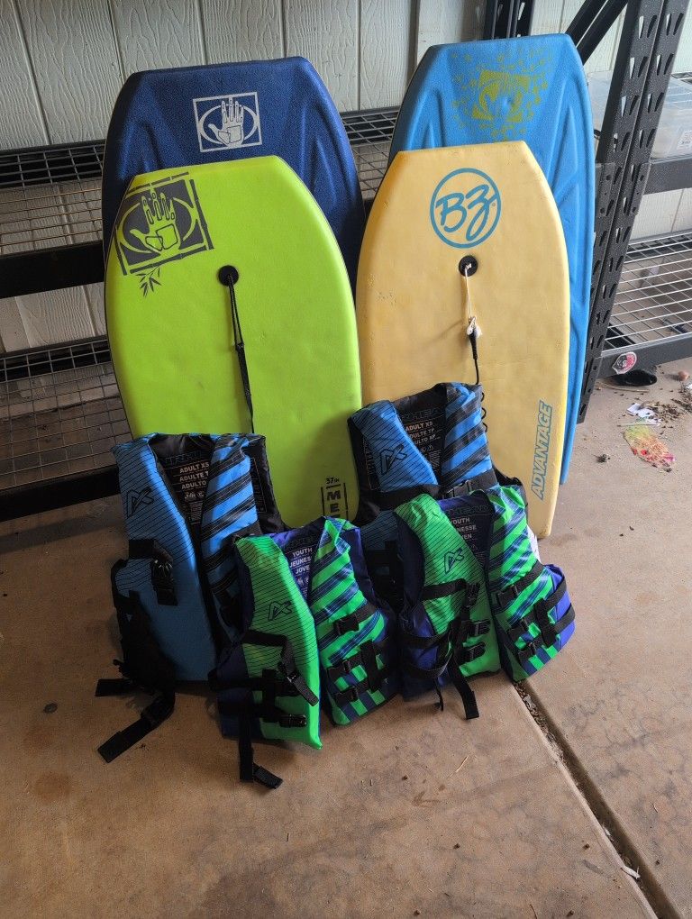 (4) Boogie Boards With Life Jackets 
