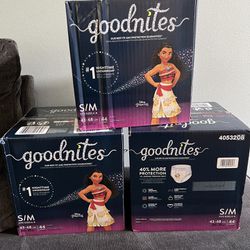 Goodnites / Diaper / Sleep Underwear