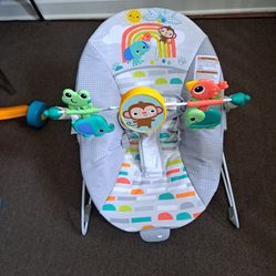 baby bouncer 