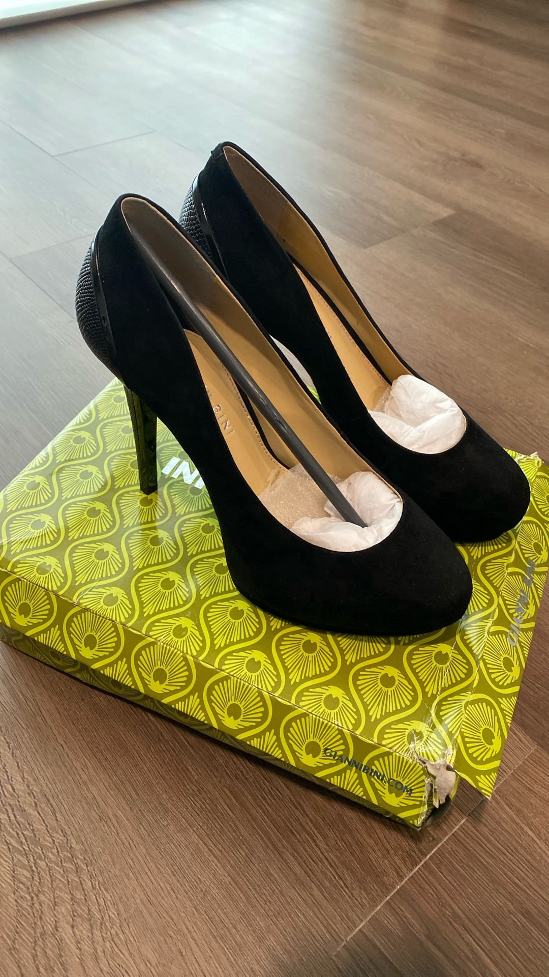 Gianni Bini heels, black size 9