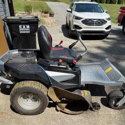 Murray Cruz 42” 19HP Gas Zero-Turn Lawn Mower