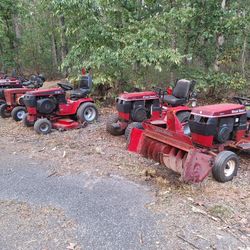 Wheel Horse Tractors 
