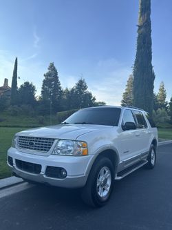 2002 Ford Explorer