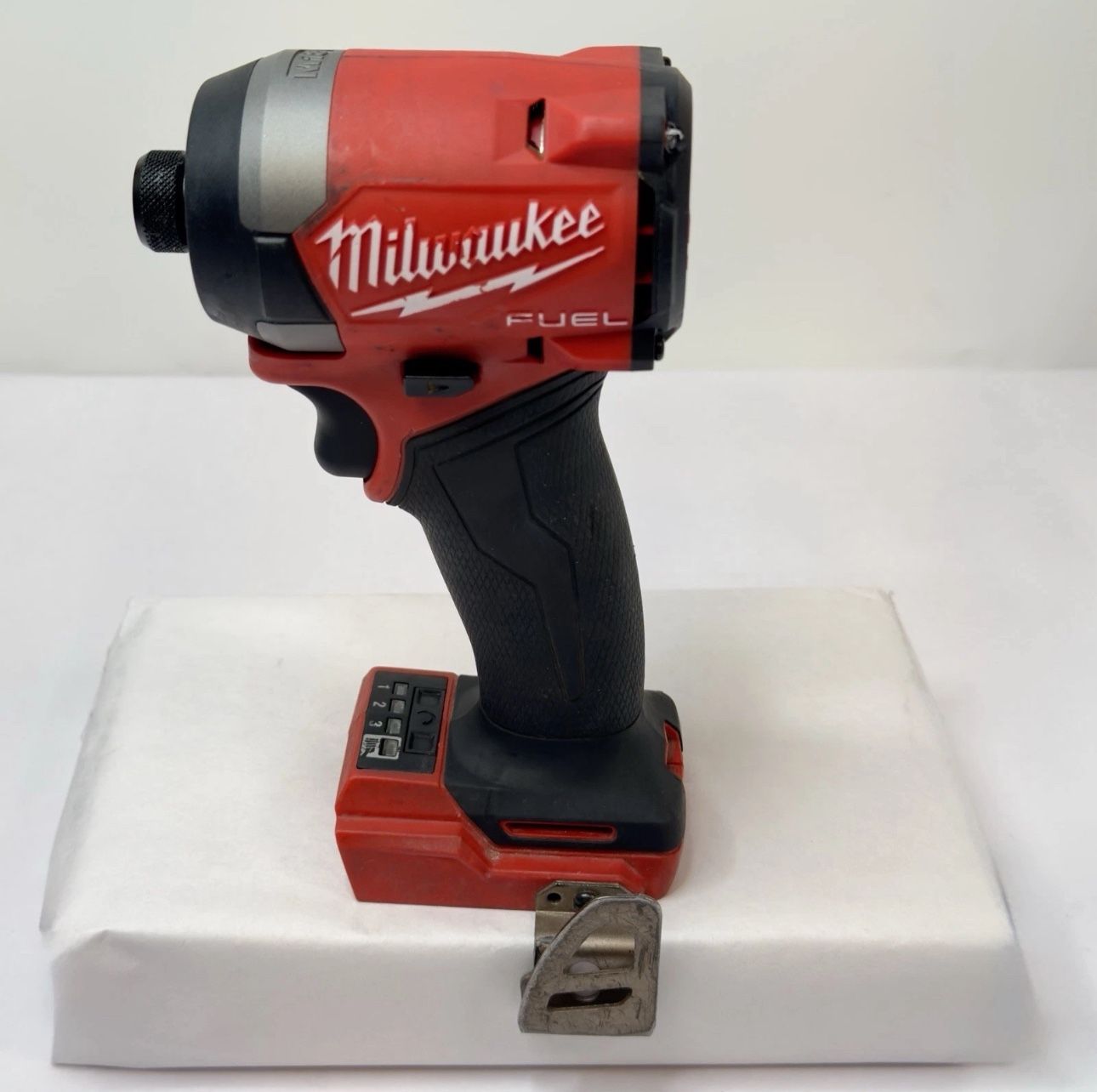 Milwaukee 2953-20 M18 18V 1/4" Hex Impact Driver (Tool Only)