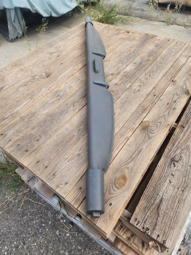 Mustang 4eye Rear Hatch Cover 84 To 86