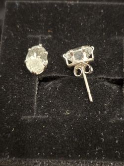 2ctw Oval Moissanite Studs
