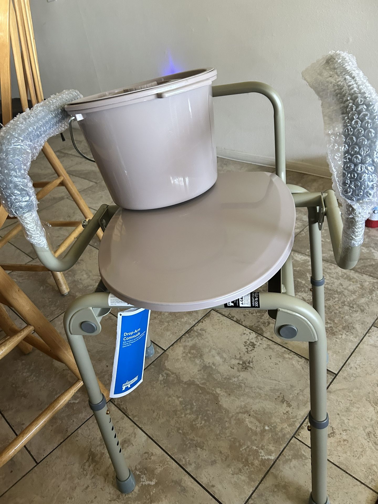 Pro basics 3 In 1 Drop Arm Commode