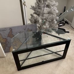 TV stand (42” L x 21.5” W x 19” H)