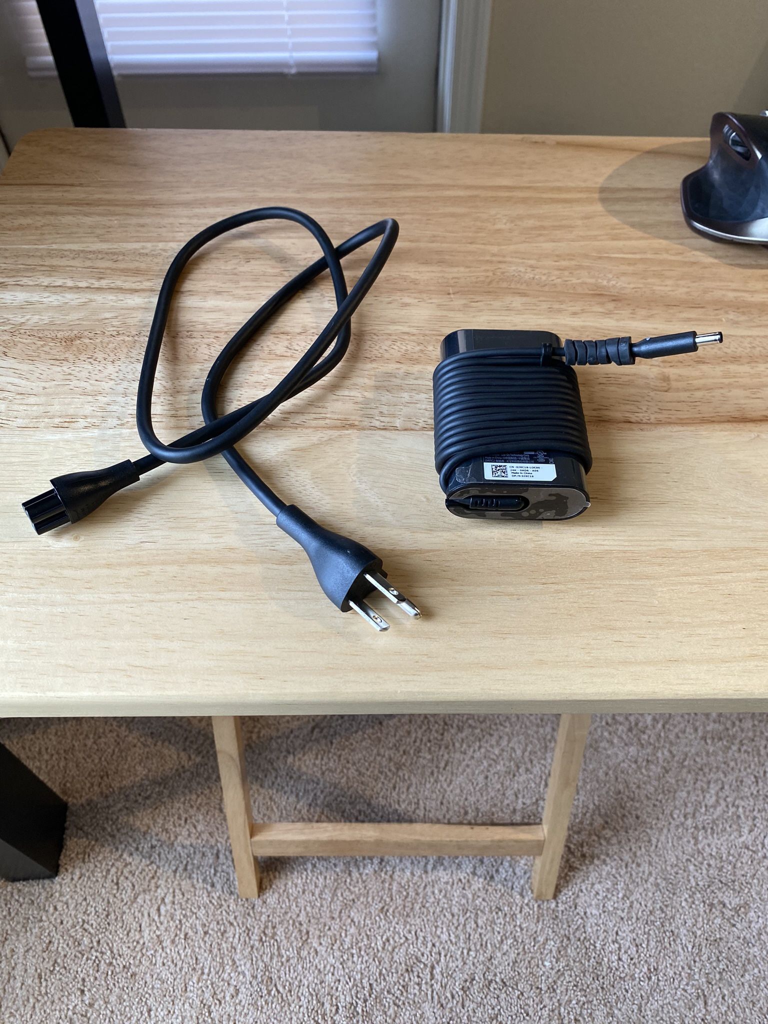 Dell Laptop Charger Slim 45w Watt Power AC Adapter