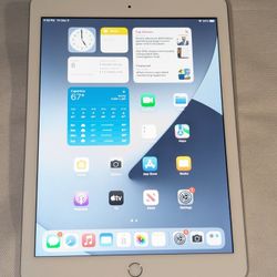 NICE Silver APPLE iPad 5 32GB WIFI iOS16 $140