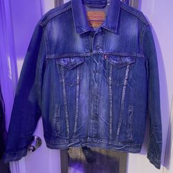 Levi Stonewash Denim Jacket (L)