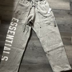 Essentials Sweats dark oat Size Medium
