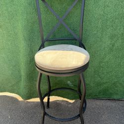 Black Metal Wood Bar Stool
