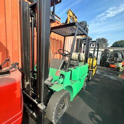 Mitsubishi Forklift 2 Stages 5500 Lbs