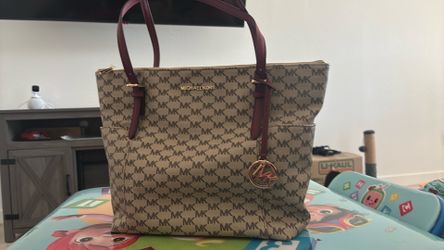 M K purse
