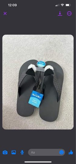 Men’s Flip Flops on Clearance 🔥Brand New. Size 9-10