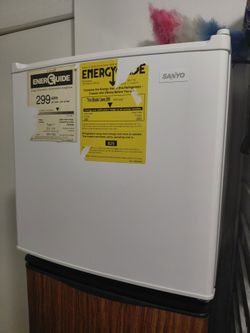 Mini fridge Sanyo NEW