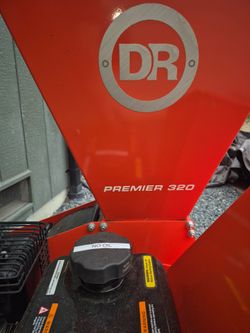 DR Premier 320 Wood Chipper & Mulcher