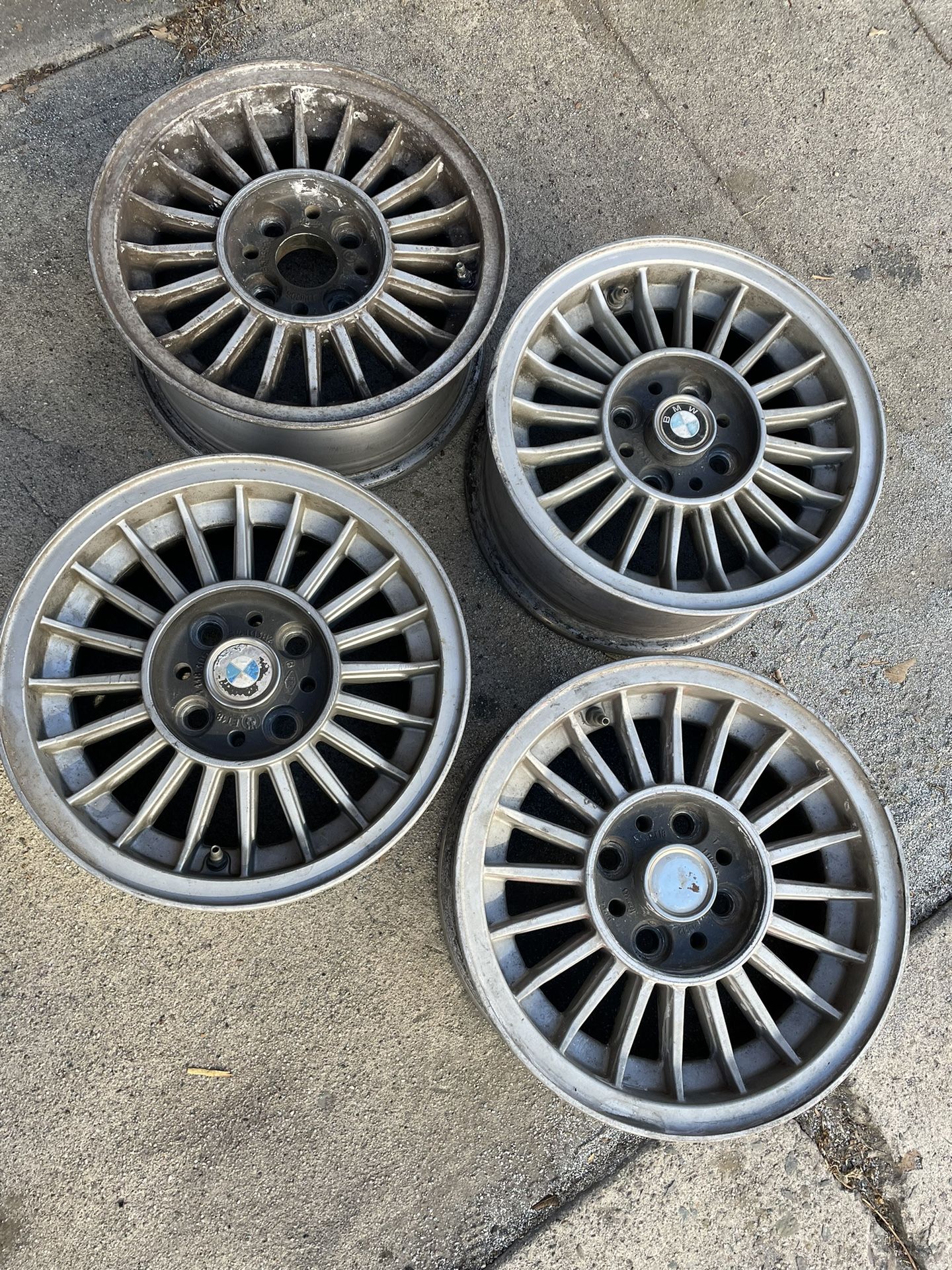 BMW 13” E21/2002 Wheels