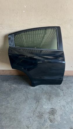 (565) 16-22 Honda Hrv Hr v Hr-v Right Rear Door 2016 2017 2018 2019 2020 2021 2022