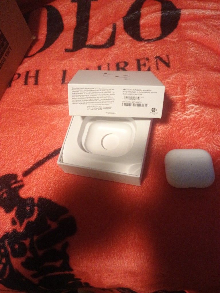 Brand New 3rd Gen Air Pods 100 Cash Only