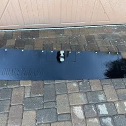 Dually Guard With Trailer Hitch 